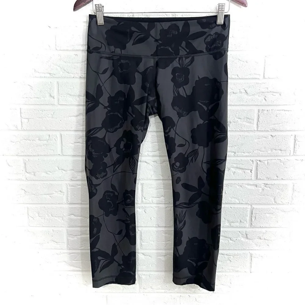 Lululemon Wunder Under Crop II *Full-On Luxtreme Flat Inky Floral Size 6